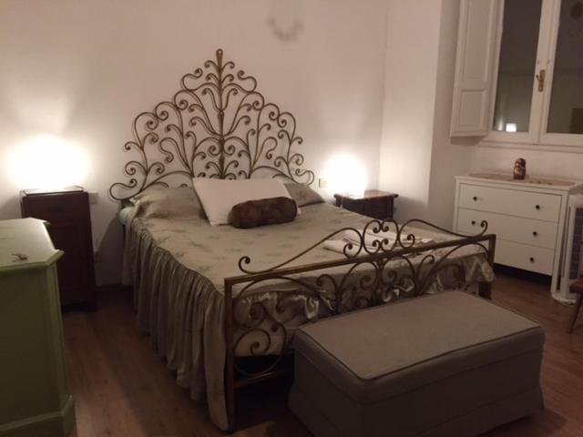 Double Large Room In Santo Spirito Oltrarno Florenz Exterior foto